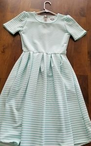 Lularoe Amelia Dress